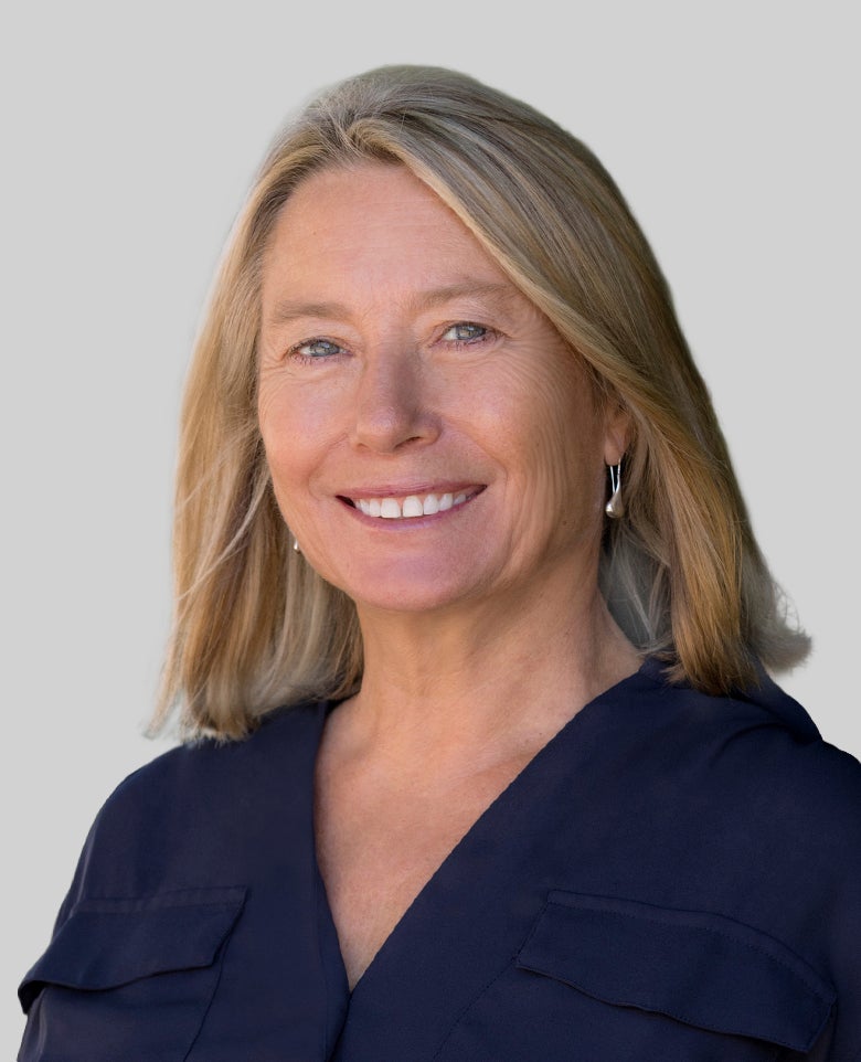 Nadine Lamberski