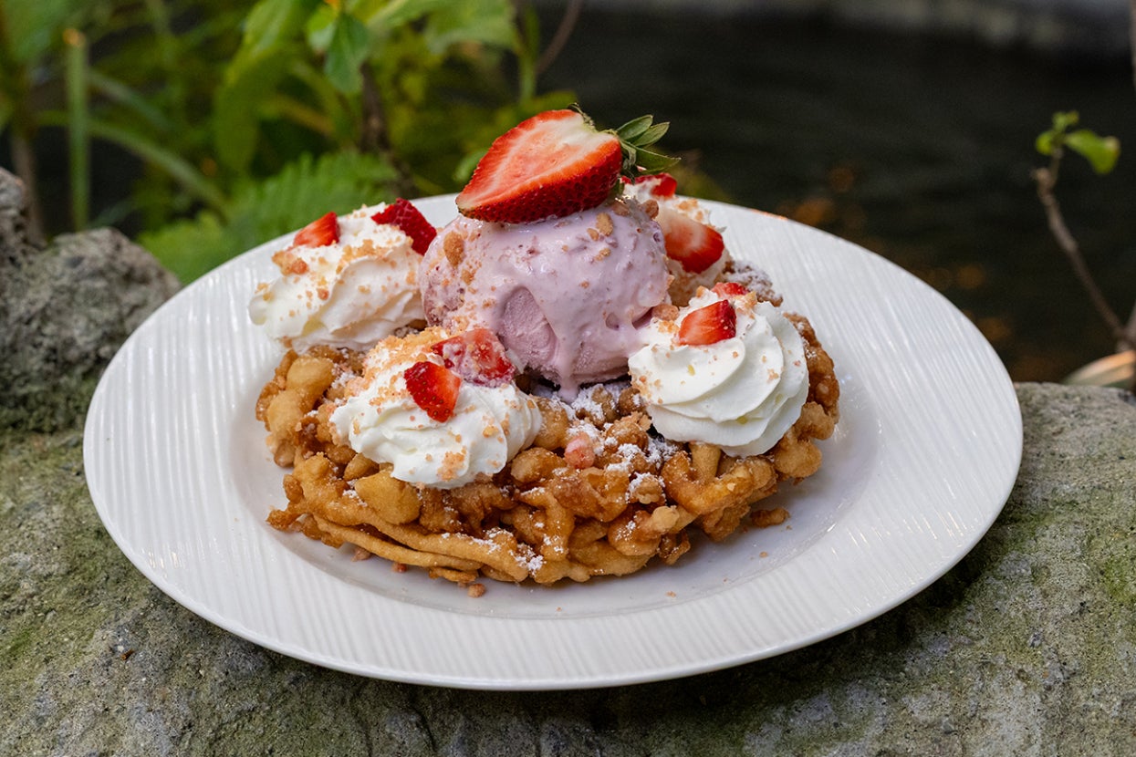 strawberry funnel cake